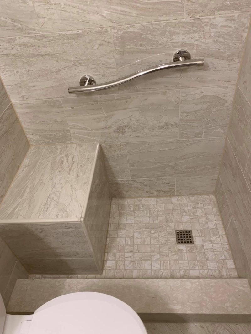 Standing Shower & Bench — photograph 2