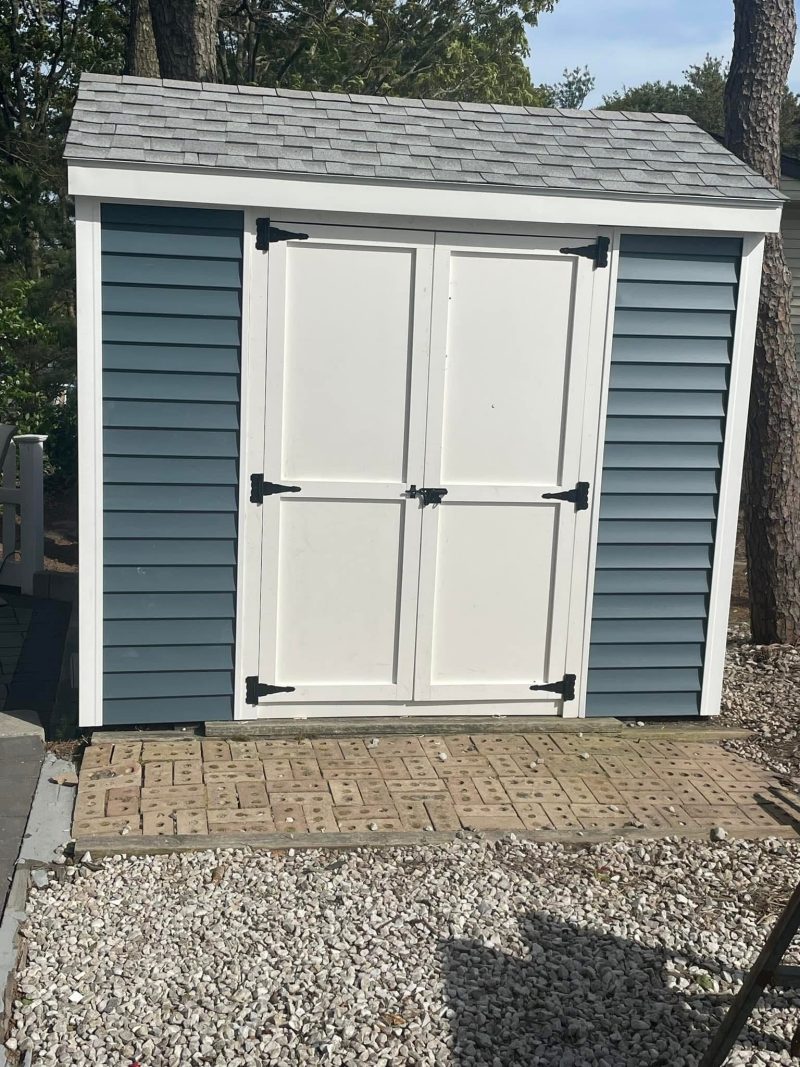 Shed Makeover — photograph 1